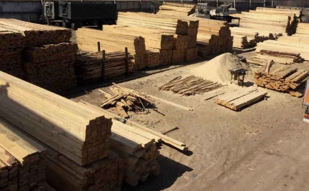 Купити брус 100×100 та інші розміри з нарізкою