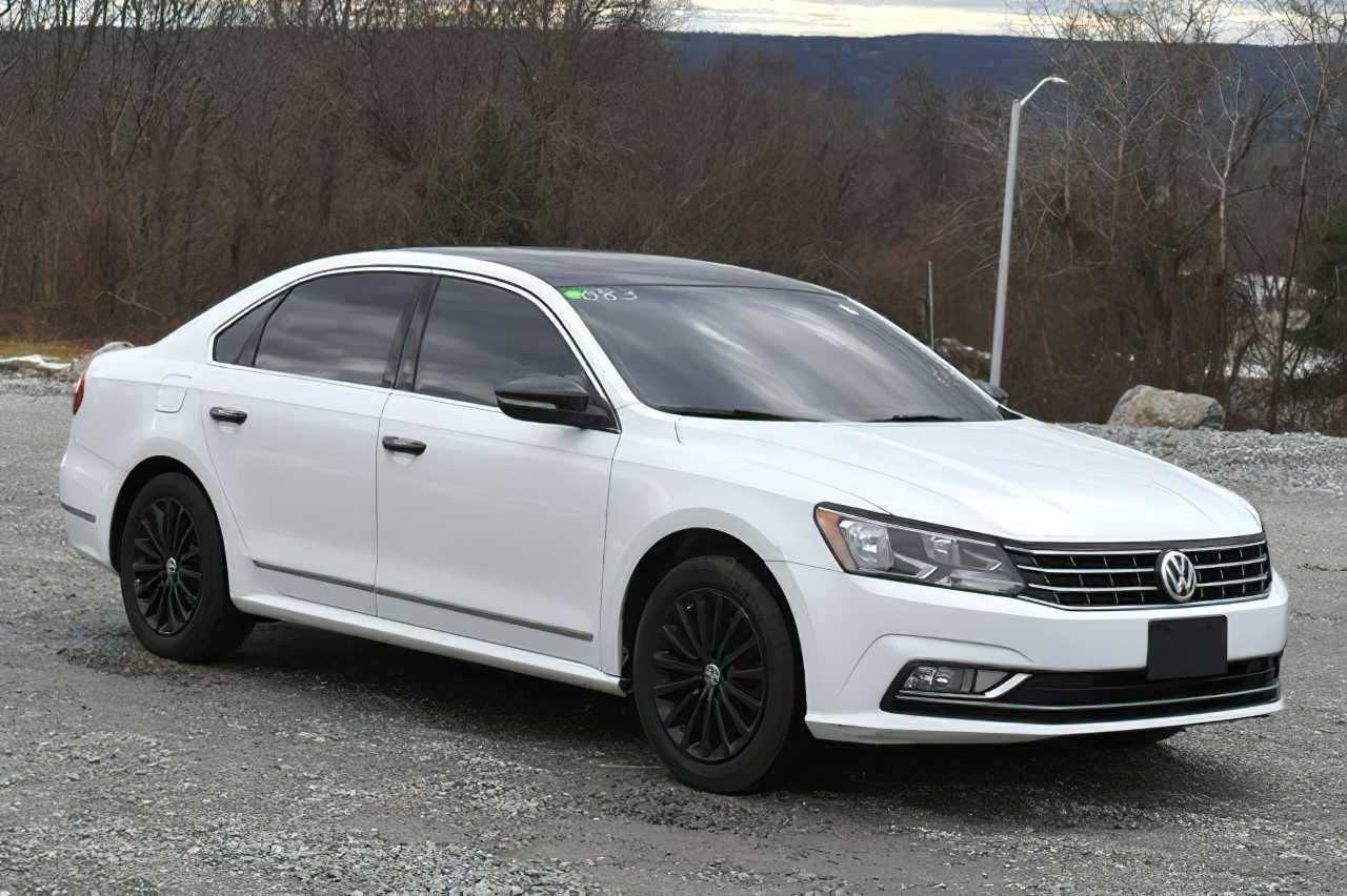 2016 Volkswagen Passat