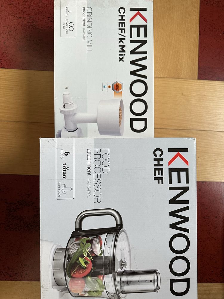 Кухонна машина Kenwood Chef