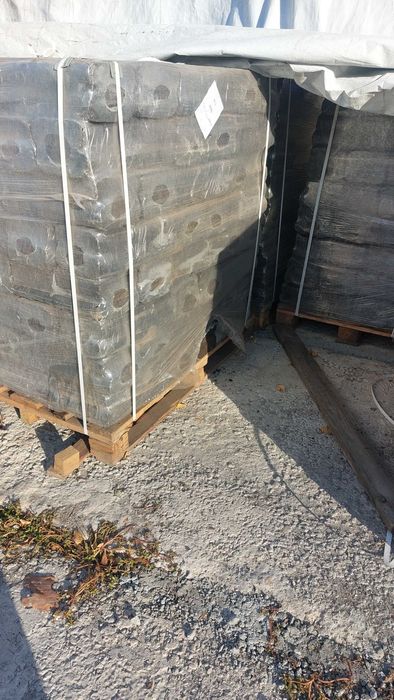 Паливні брикети з торфу,торфобрикет, та з лушпиння соняшника фасовані