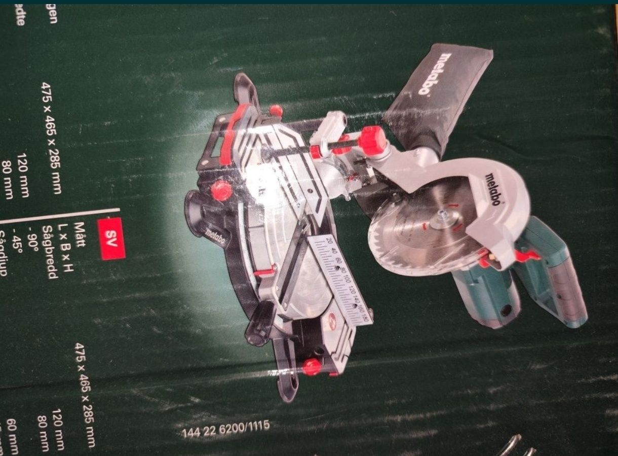 Pilarka Metabo ukośnica Metabo KS 216 M lasercut nowa