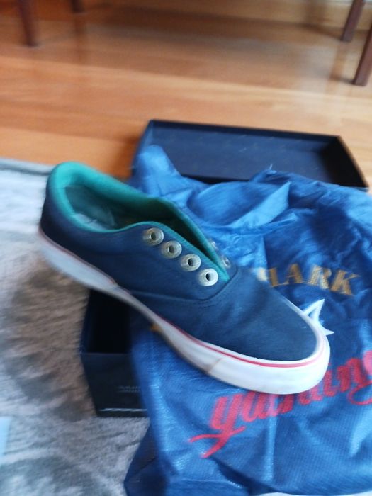 Sapatilhas paul and shark em bom estado azul marinho