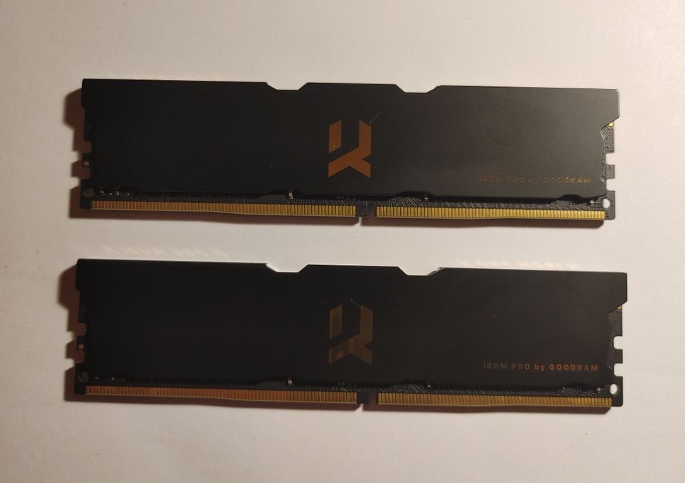 Pamięć RAM DDR4 GOODRAM IRDM PRO 32GB 3600mhz CL17