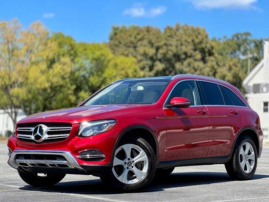 Mercedes-Benz C-Class      2018