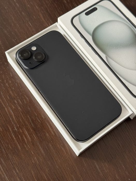 iPhone 15 czarny z pudełkiem – stan bardzo dobry, iSpot