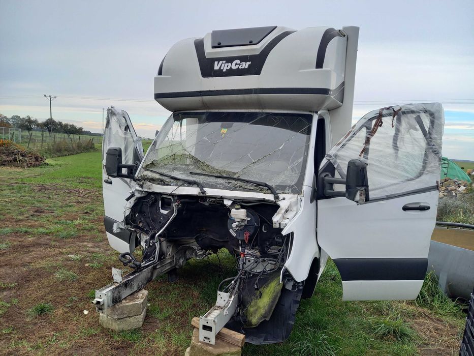 Mercedes Sprinter 907-910 - karoseria - kompletna przekładka + dowód