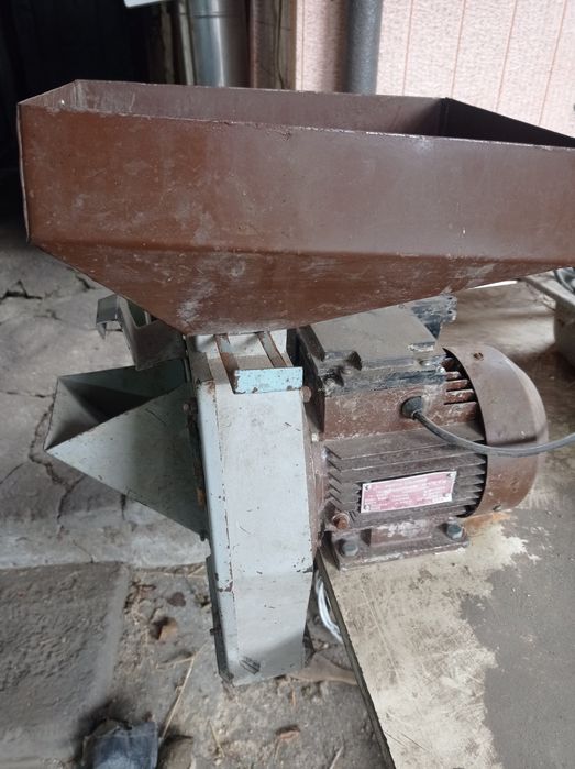 Крупорушка, кормоизмельчитель