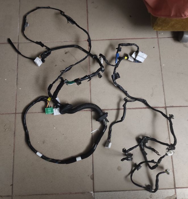 Проводка багажника