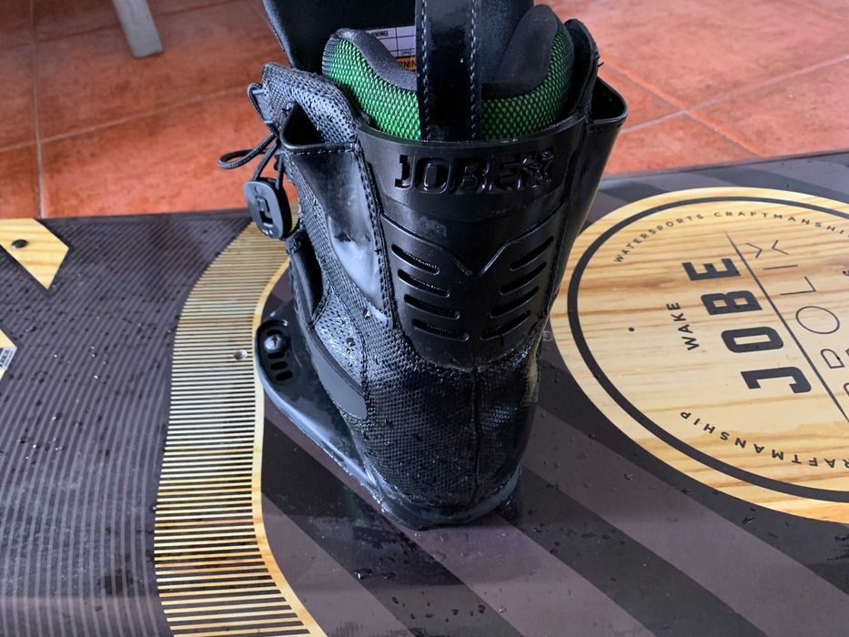 Wakeboard JOBE Prolix Hibrida+Botas JOBE(40)+Colete de impacto JOBE(M)