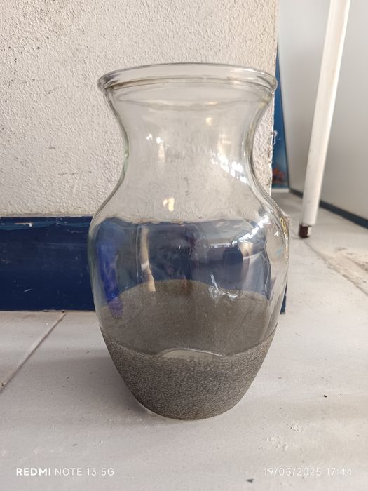 Jarra com brilho cinzento