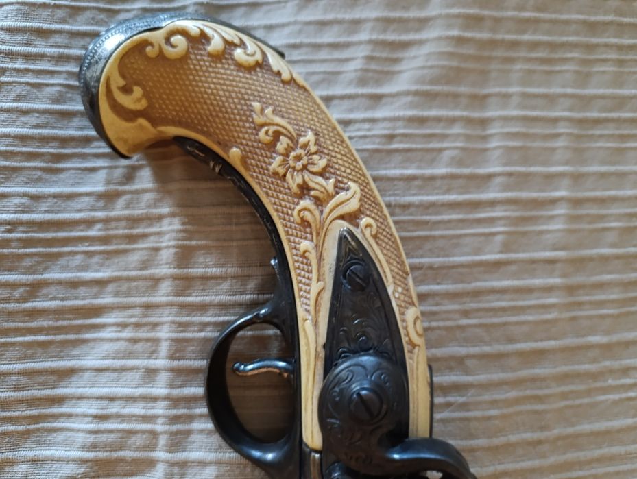 Réplica de Pistola antiga para colecionador