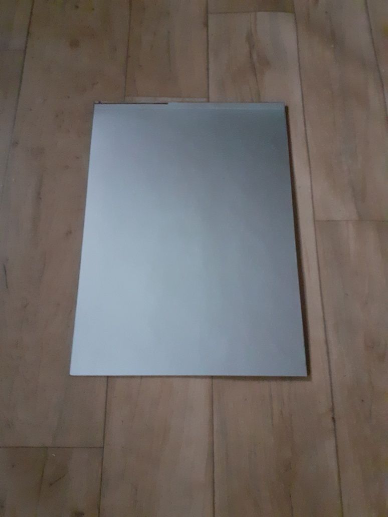 Lustro bez ramy 35x48 cm