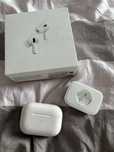 Etui / obudowa bez sluchawek air pods 2 generacji