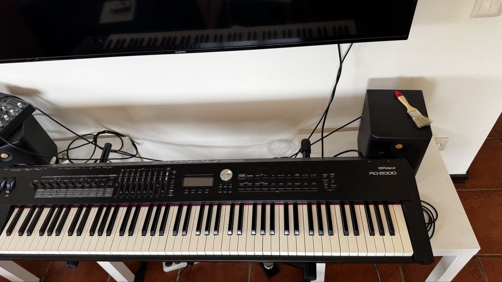Piano de palco roland RD 2000