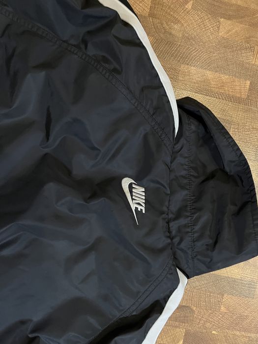 Плаши Nike XL чорный