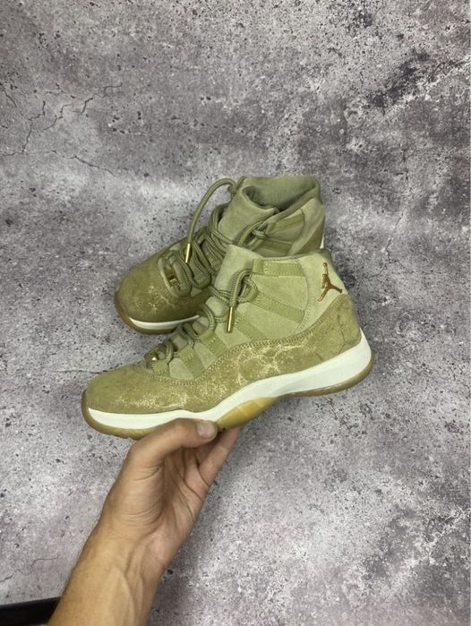 Кроссовки Nike Air Jordan 11 Retro Olive ТОРГ