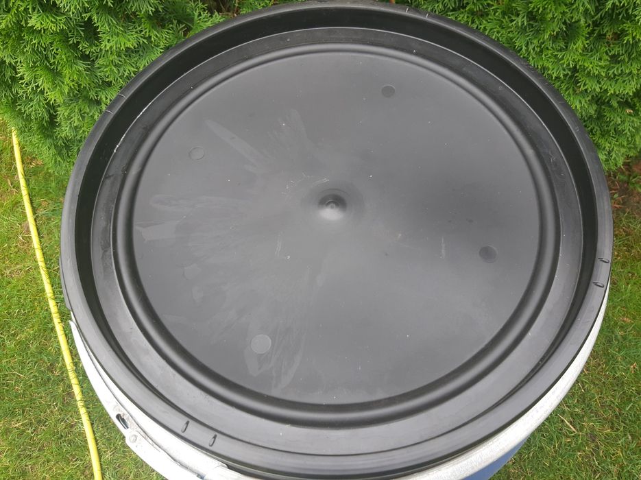 Beczka beczki na wodę  deszczówkę mauzer. 200L