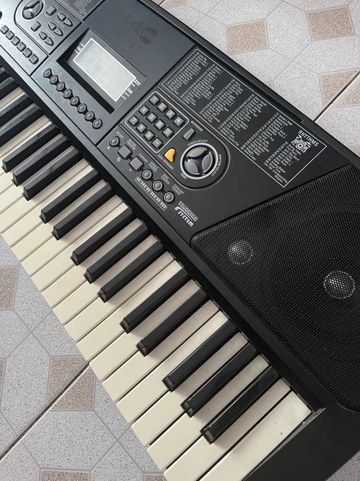 Синтезатор піаніно