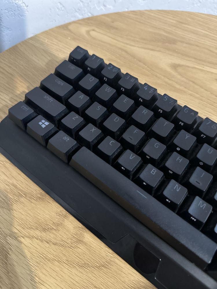 Razer BlackWidow V3 Mini HyperSpeed – Stan idealny, bezprzewodowa, RGB