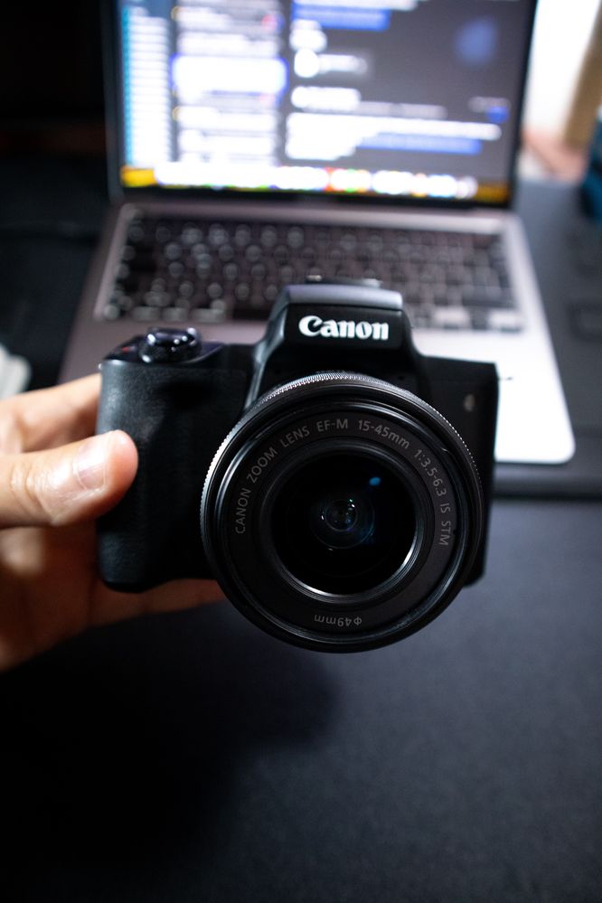 Canon M50 + lente 15-45mm