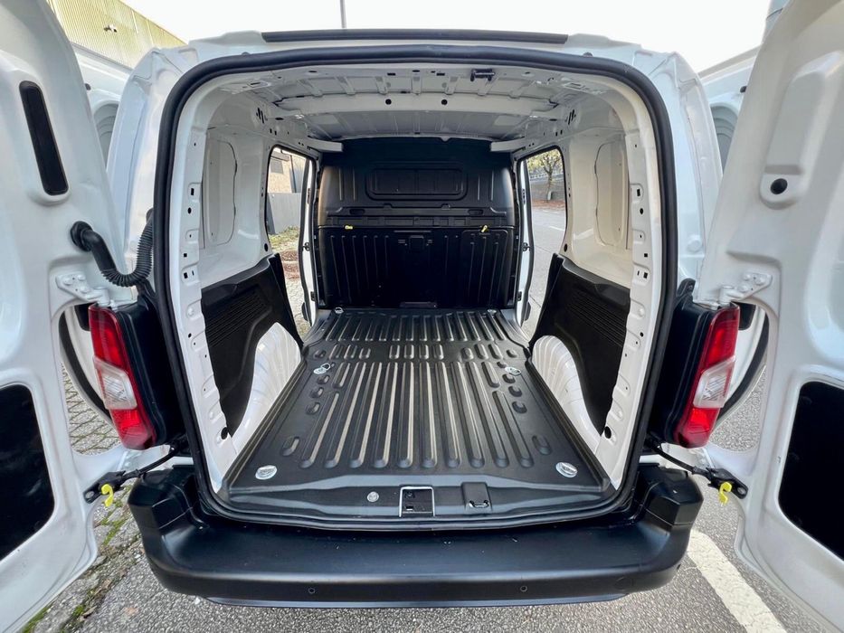 Citroën Berlingo 1.6 Hdi 100cv full extras/Garantia