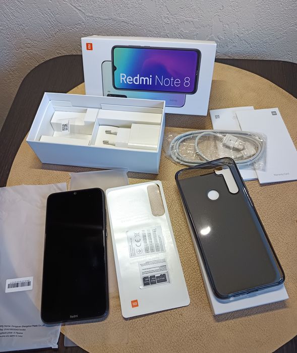 Смартфон Xiaomi Redmi Note 8