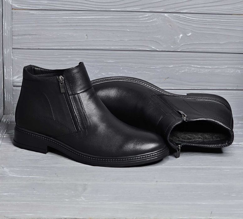 Кожаные мужские черные зимние сапоги на меху / байке TM Karat / Карат!