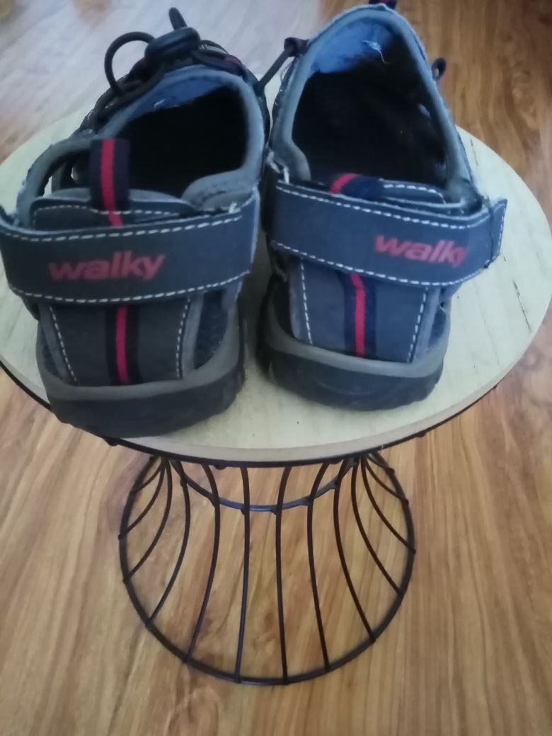 Sandały 36 rozmiar firmy Walky
