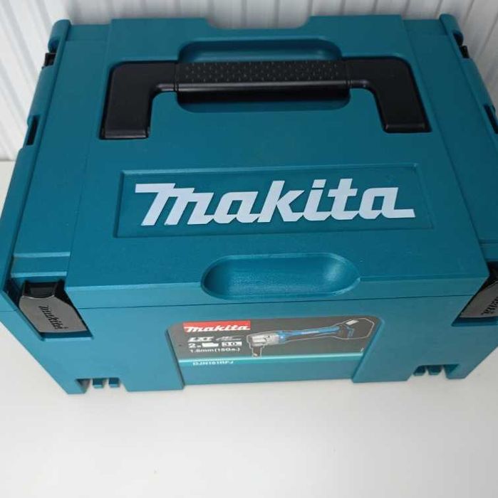 Nożyce do blach falistych 2x3Ah MAKITA DJN161RFJ