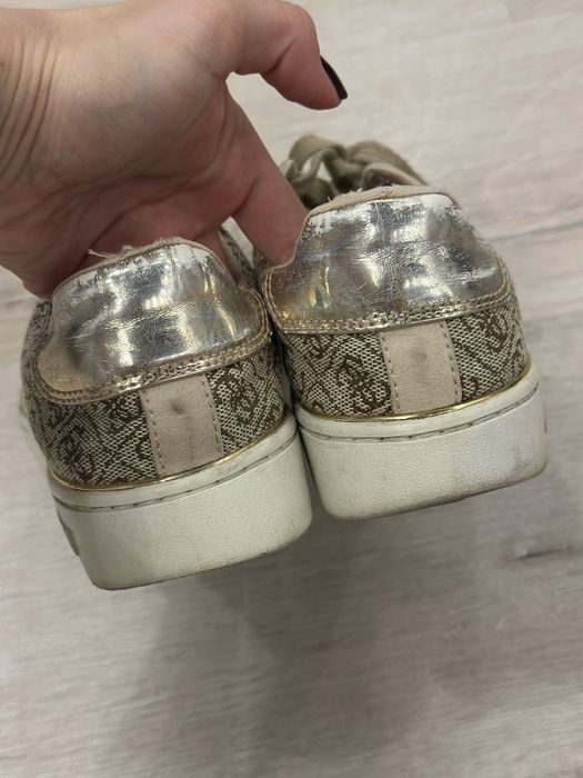 Жіночі кеди Guess 36 р