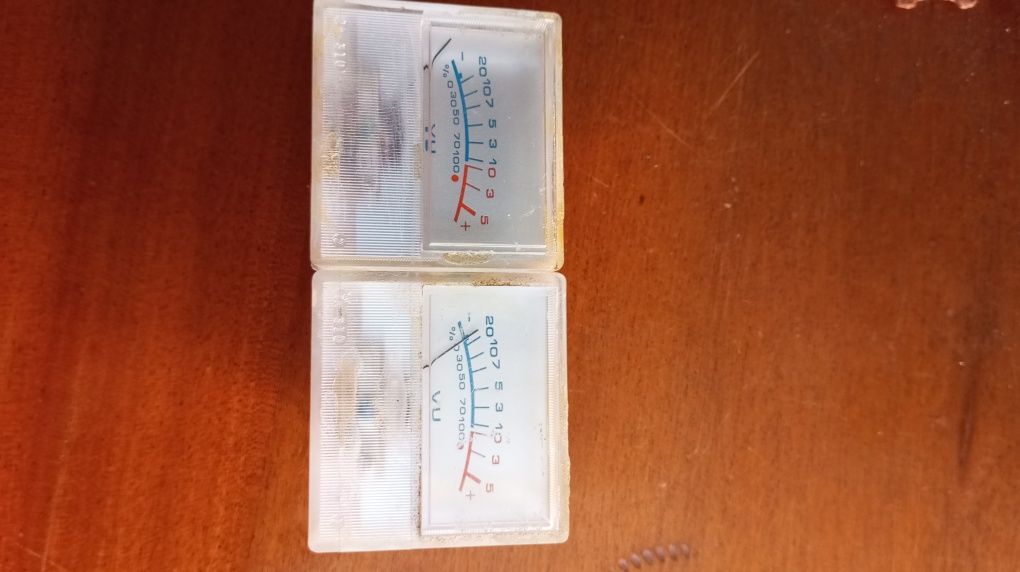 Vu's analógicos usados