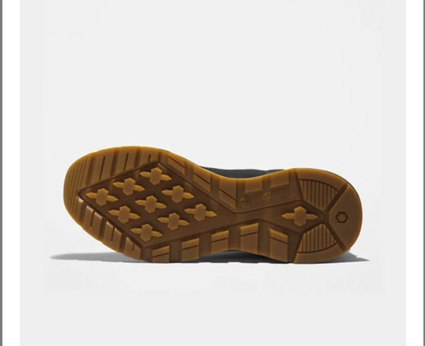 Чоловічі черевики