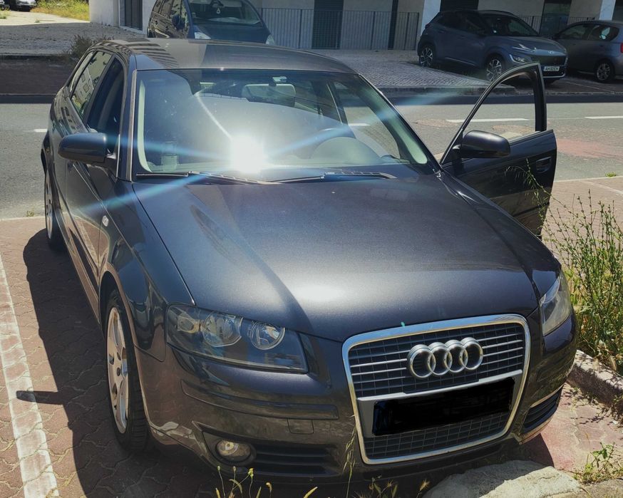 Audi A3 Sportback 1.6 FSI - Excelente estado
