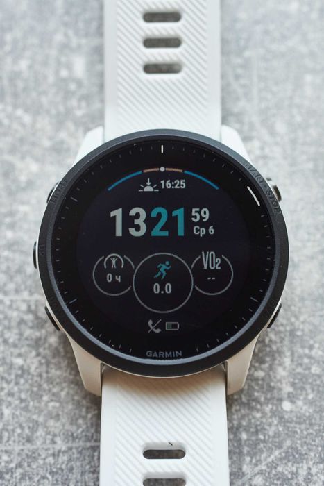 Garmin Forerunner 945 LTE White нові