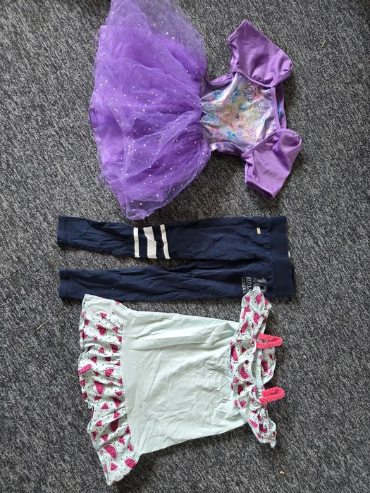 Zestaw dwie sukienki i legginsy Mexx 98 elsa kraina lodu/104 paka pacz