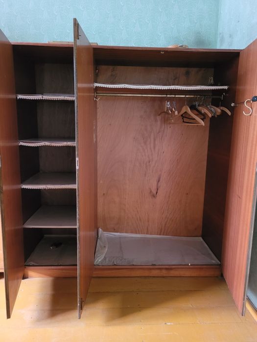 Szafa 3 drzwiowa PRL