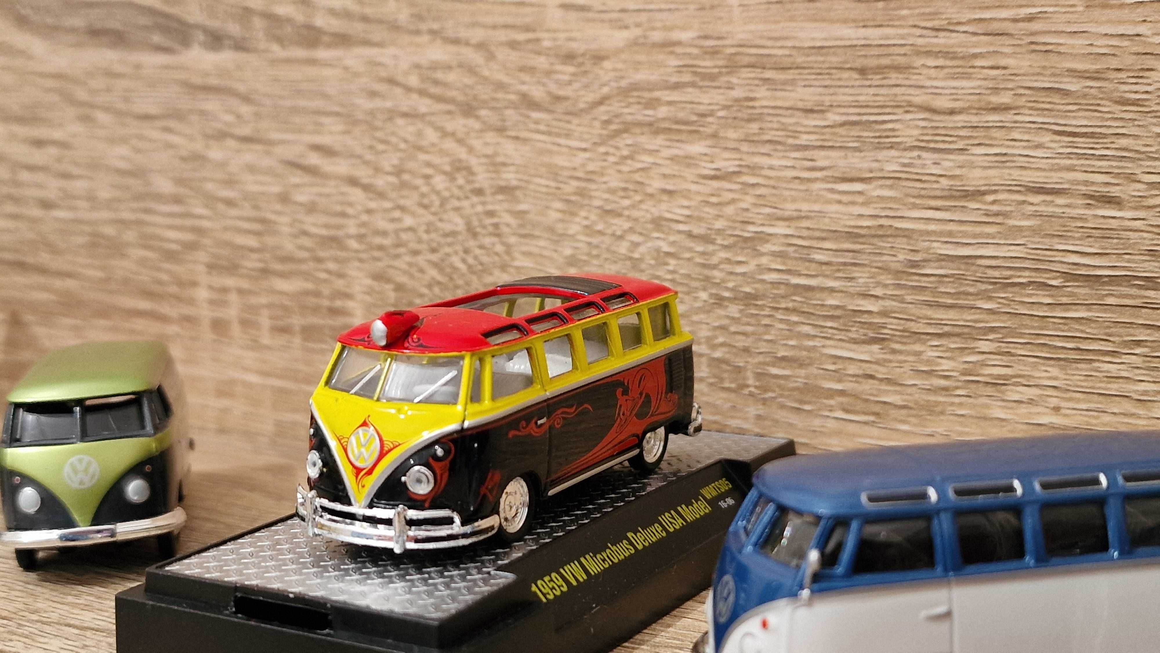 Lote de 8 Miniaturas VW carochas e Furgons Tuning 1:64