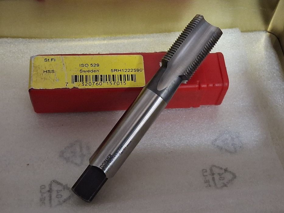 Gwintownik Dormer E513 M25× 1,5 6H hss.