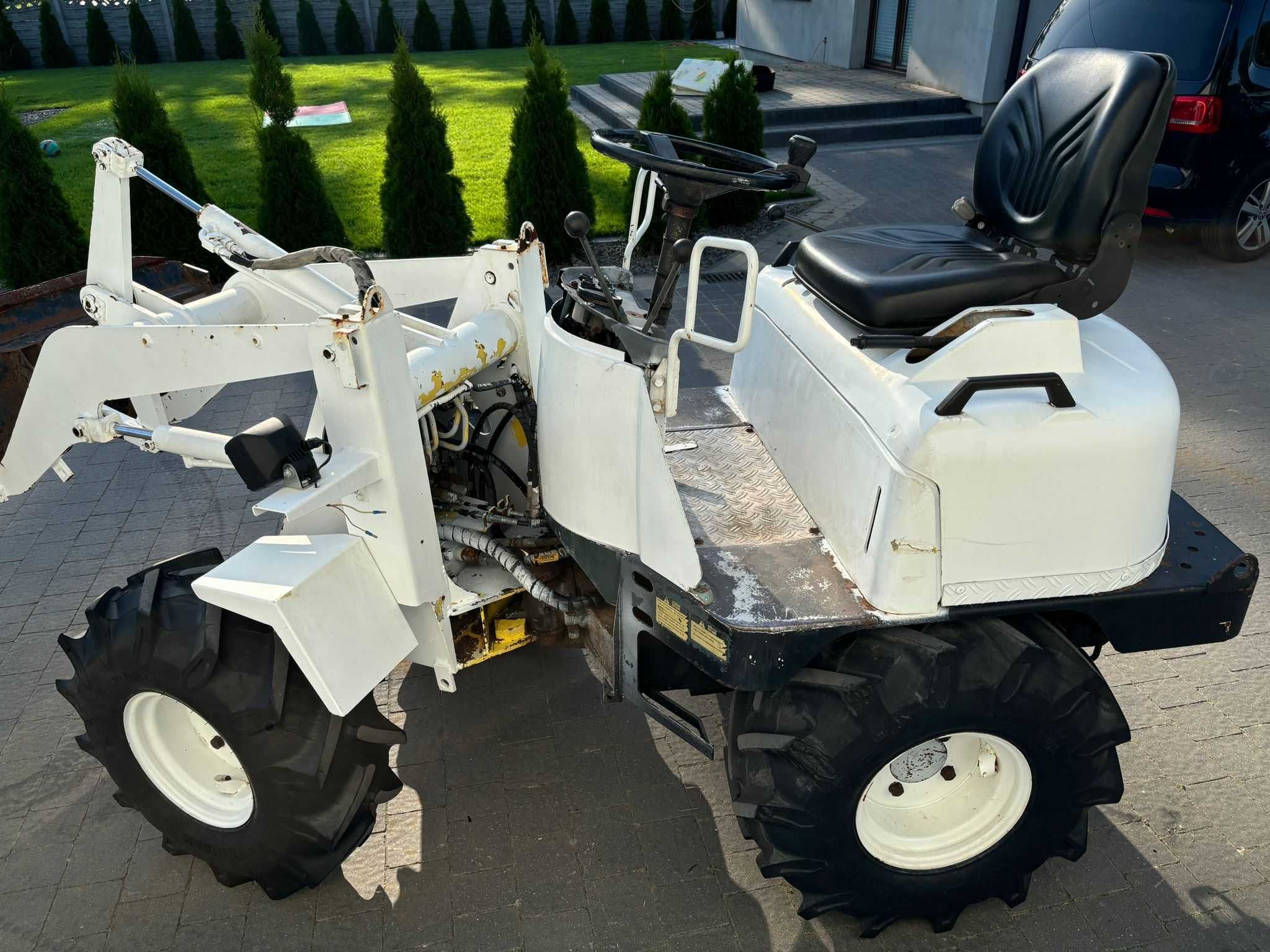Ładowarka kołowa Yanmar V1-1 Hydro 4x4 3-cyl Diesel