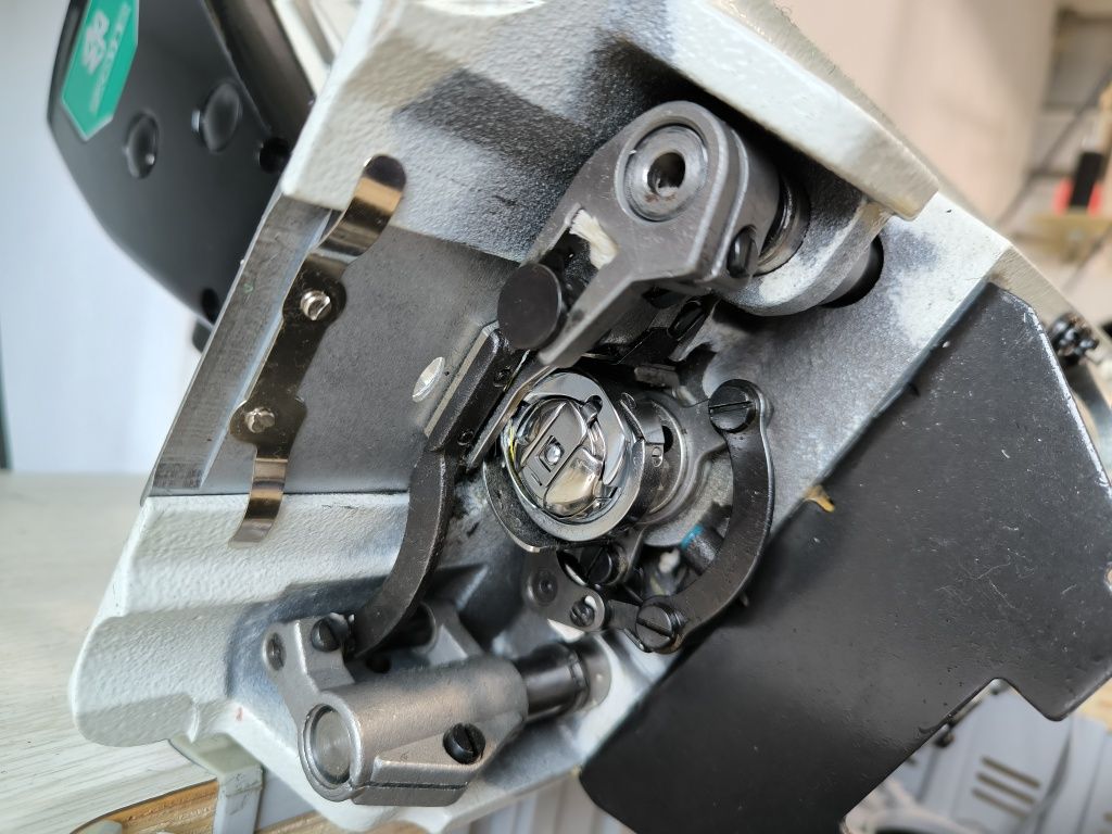 Automatyczna stebnówka Zoje ZJ9000E-D4S-TP-02 SET - do lekkich i śr