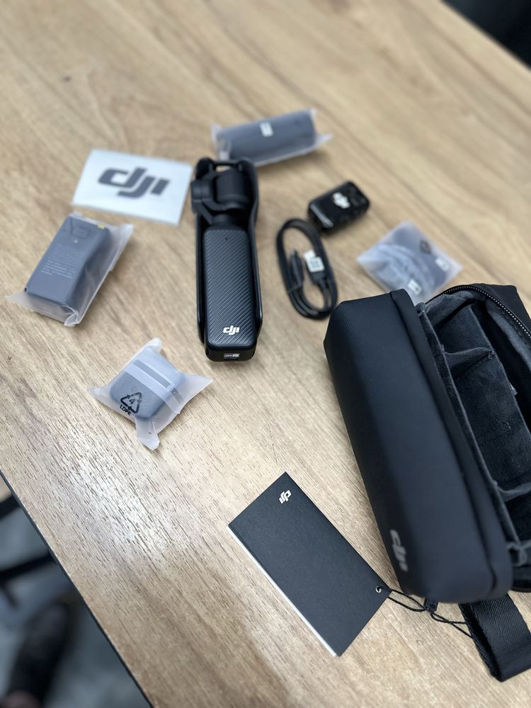 Камера DJI Osmo Pocket 3 Creator Combo