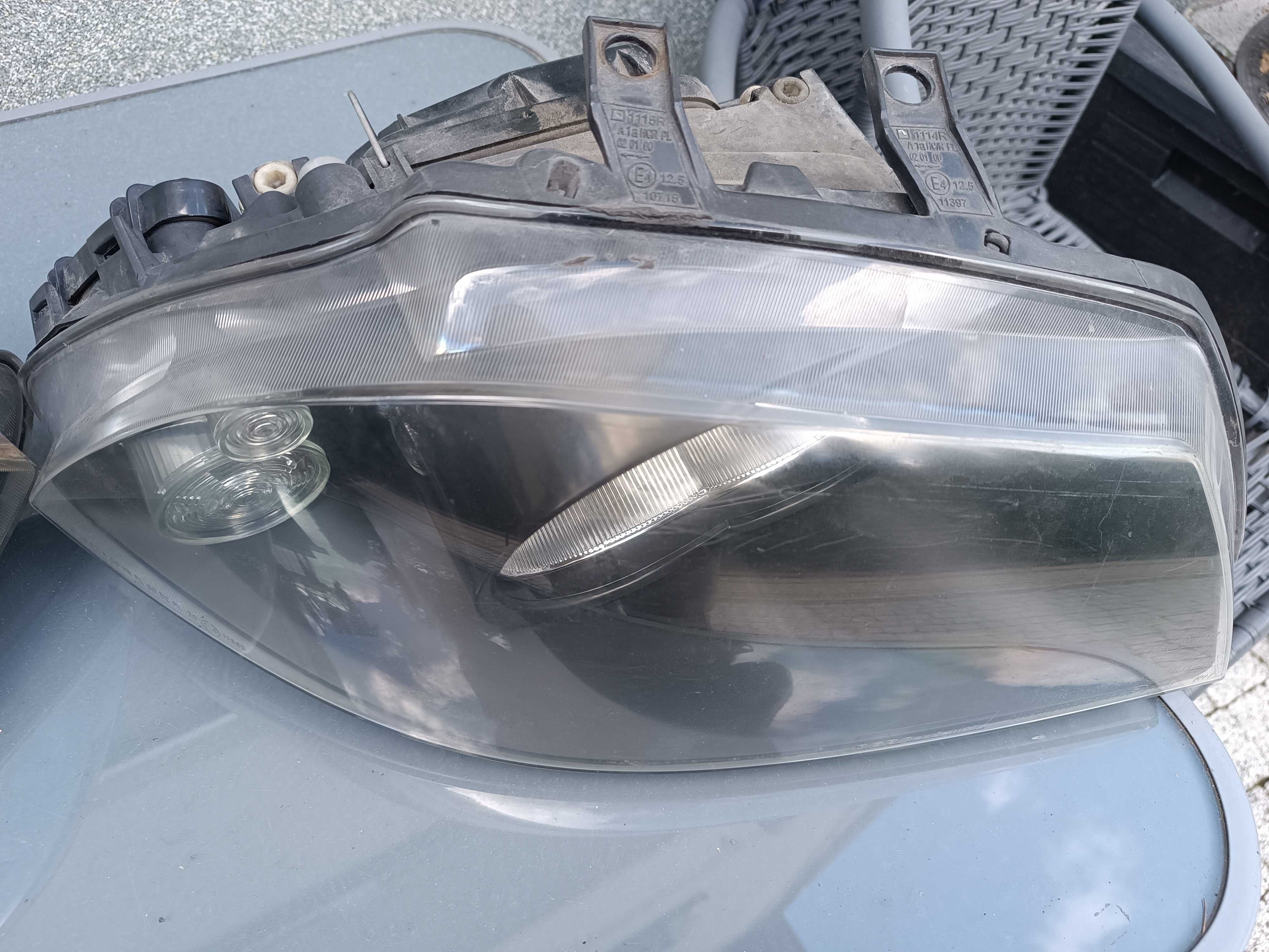 Lampa przednia lewa lub prawa Seat Ibiza 3