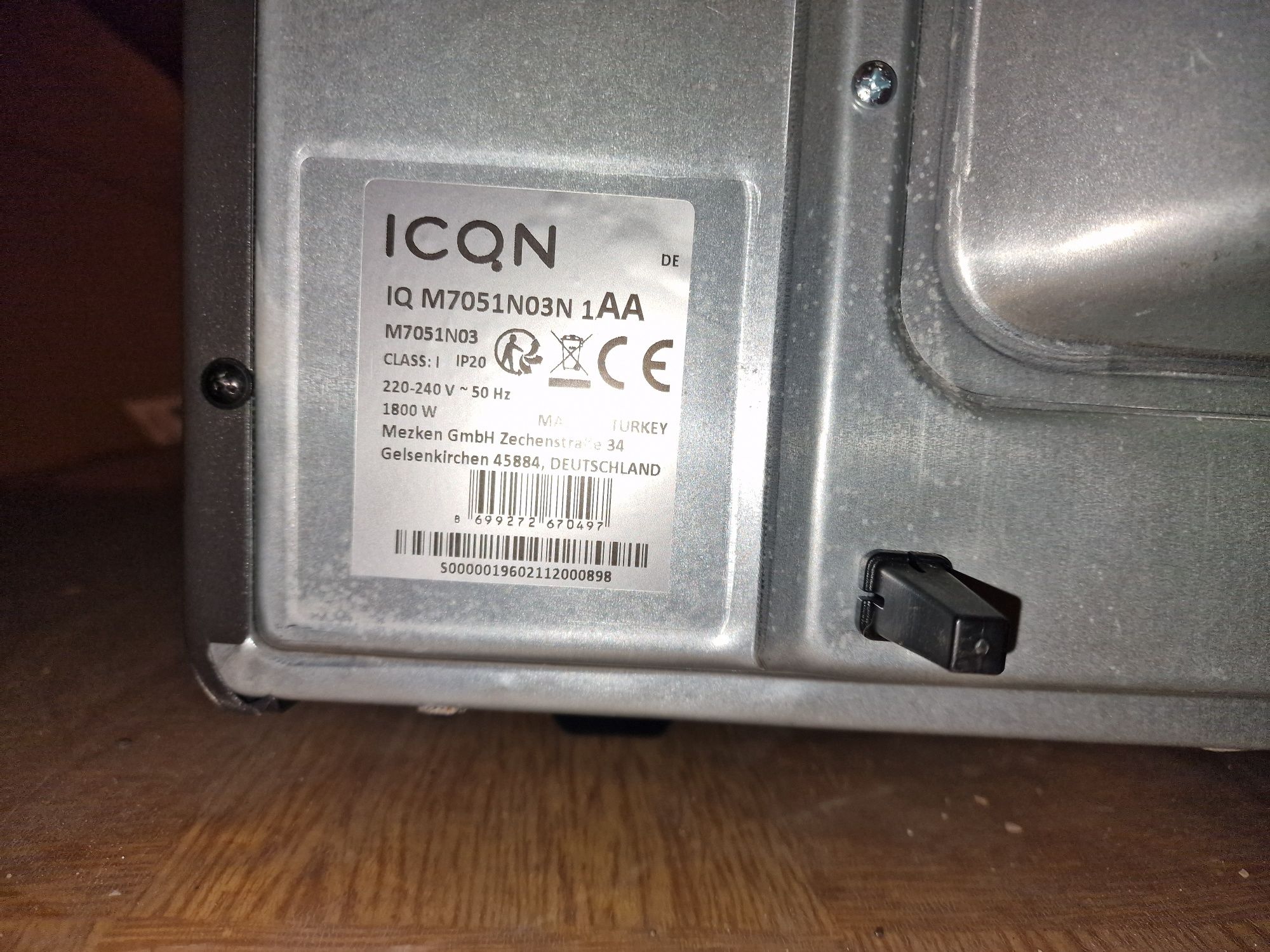 Mini piekarnik ICQN M7051N03 60 L czarny