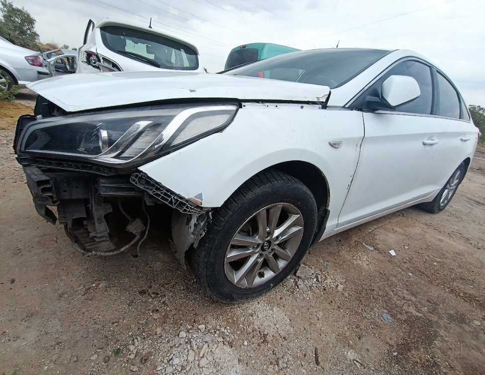Кузов Hyundai Sonata 2.0 газ 2014 белый. Разборка Sonata LF