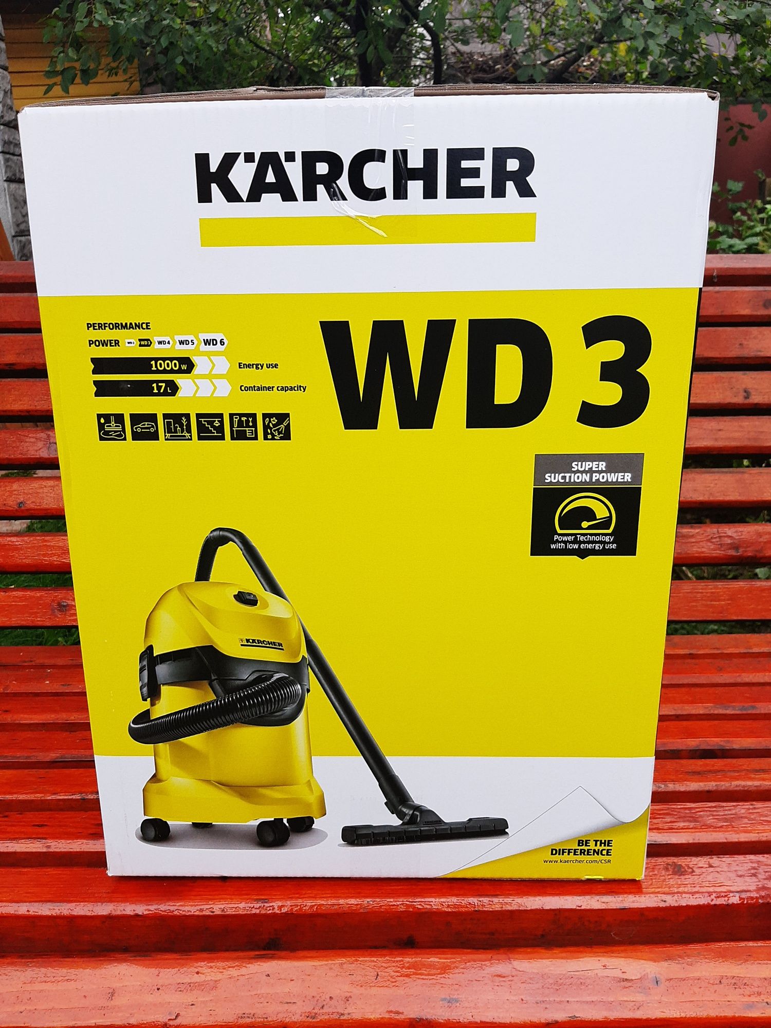 Пилосос Karcher WD3 (універсальний) + мішки