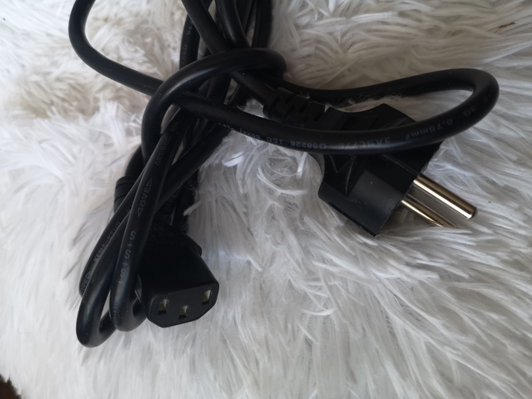Kabel do monitora