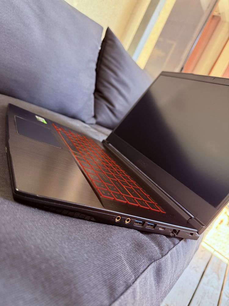 Laptop MSI GF63 THIN | i5 10th Gen | RTX 3050 | 16Gb Ram | 477 Gb SSD