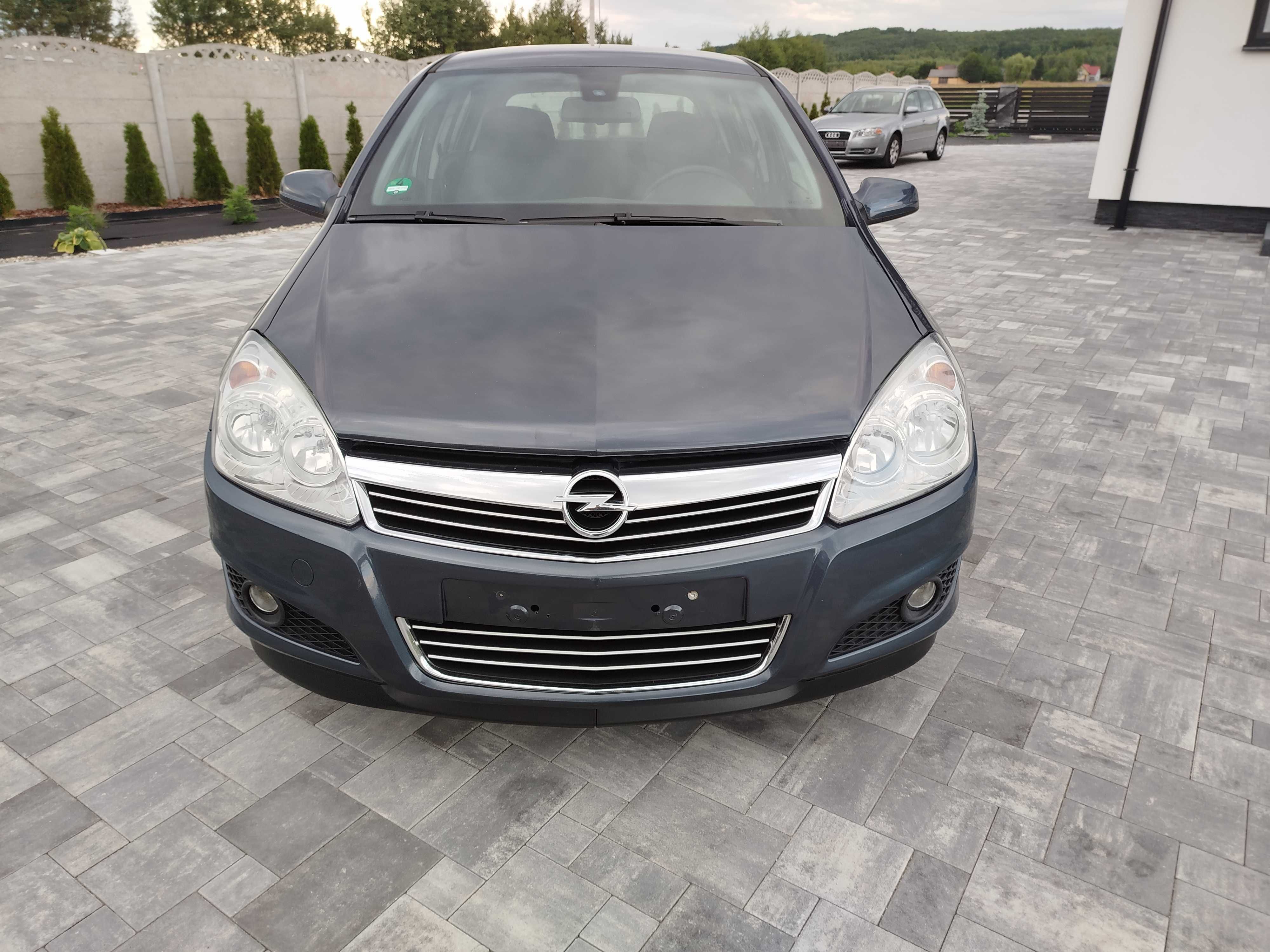 Opel astra 1,4 b klimatyzacja w oryginale z Niemiec super stan