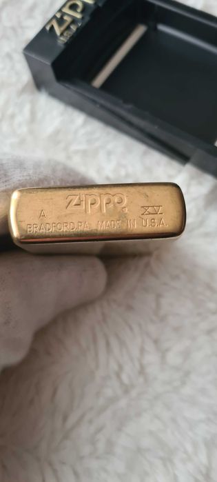 Zapalniczka Zippo Brass Lucky Strike 1999r