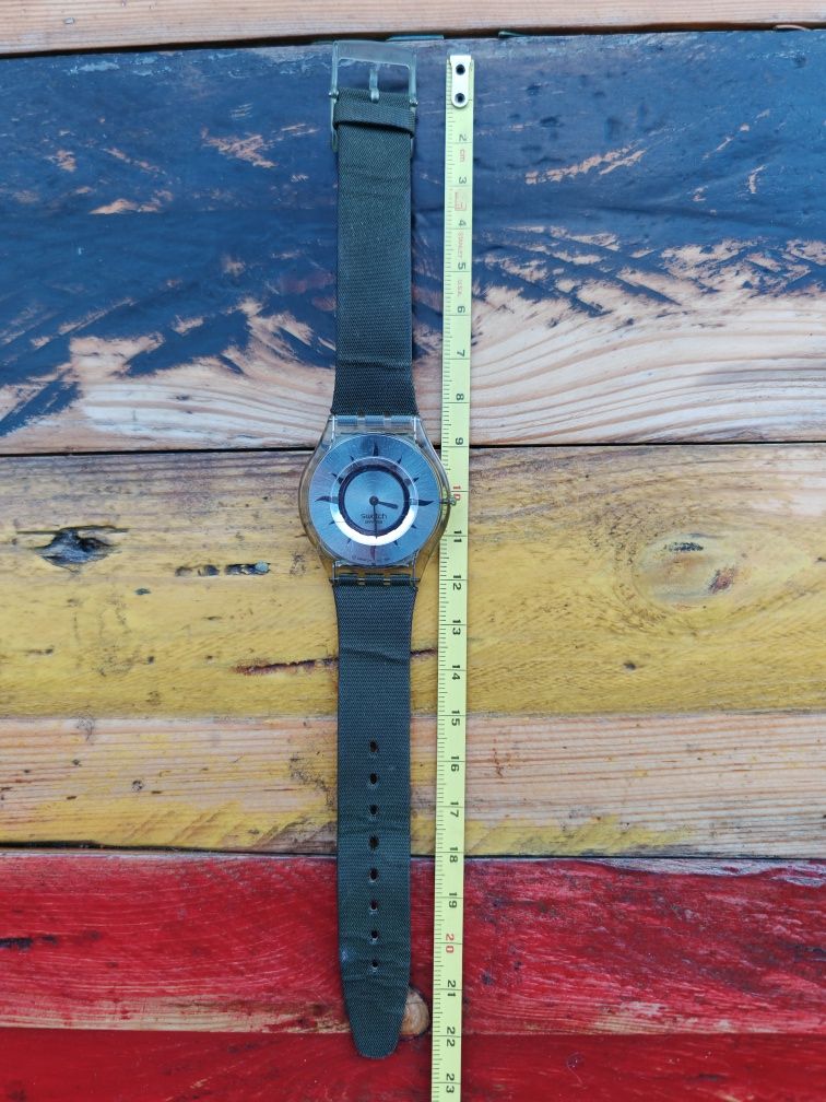 Zegarek Swatch ultra cienki